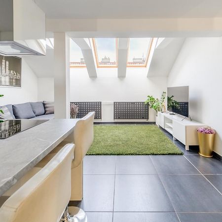 Modaloft Duplex By Rentez Prag Exterior foto
