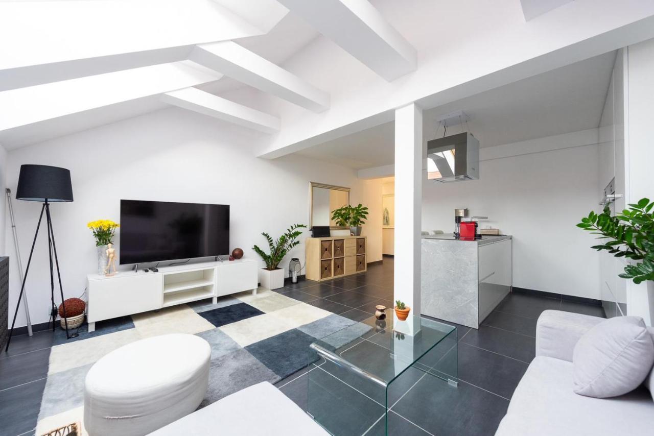 Modaloft Duplex By Rentez Prag Exterior foto